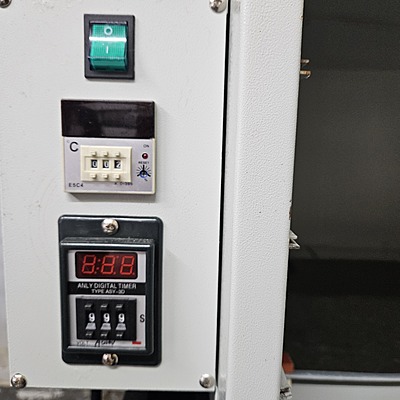 Screen Drying Cabinet - 4 Screens Size 21"x25" - 110V 2000W